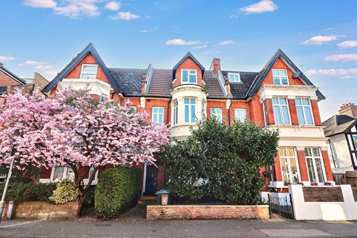 1 Bedroom Studio To Rent In King Charles Road, Surbiton, KT5