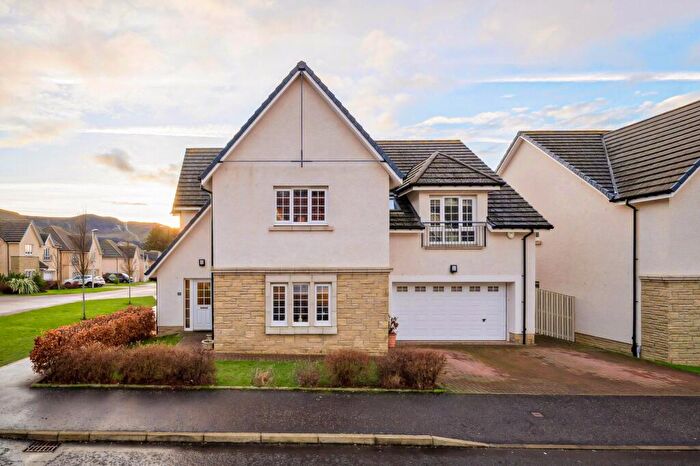 5 Bedroom Detached House For Sale In Bellrock Park, Fairmilehead, Edinburgh, EH10