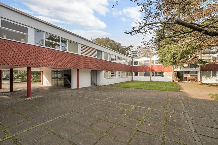 2 Bedroom Semi-Detached House To Rent In Parkleys, Richmond, TW10