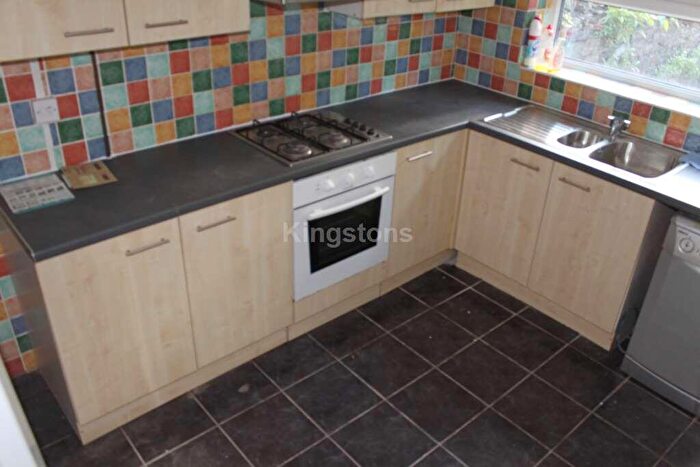 5 Bedroom Terraced House To Rent In Clun Terrace, Cathays, CF24