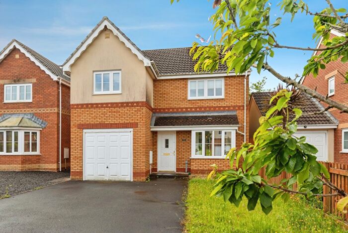 4 Bedroom Detached House For Sale In Pant Bryn Isaf, Llwynhendy, Llanelli, Carmarthenshire, SA14