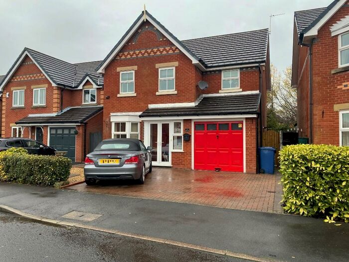 Houses for sale & to rent in PR25 1LE, Altcar Lane, Lowerhouse Leyland