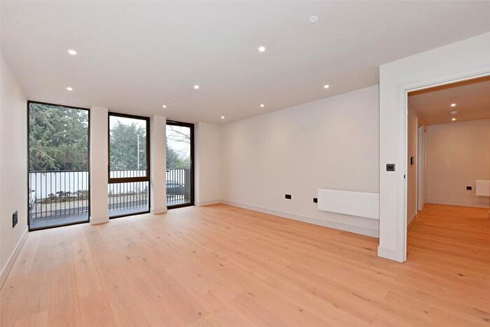 2 Bedroom Apartment To Rent In St. Georges Road, Cheltenham, Gloucestershire, GL50