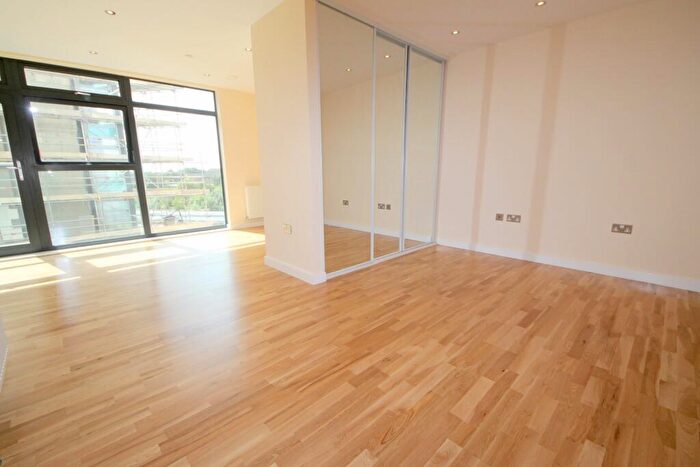 Studio To Rent In Colman Parade, Enfield, Southbury Road, Middlesex, EN1