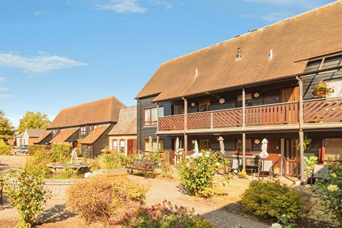 2 Bedroom Flat For Sale In Norton Hall Farm, Letchworth Garden City, SG6