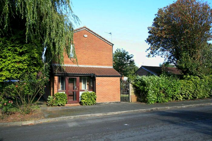 3 Bedroom Detached House To Rent In Calbourne Crescent, Manchester, Greater Manchester, M12