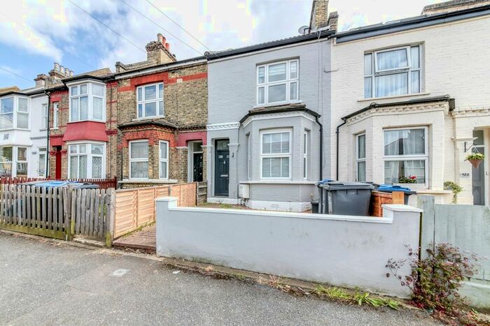 3 Bedroom Terraced House To Rent In Livingstone Road, Thornton Heath, CR7