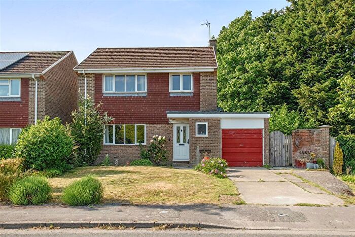 3 Bedroom Detached House For Sale In Taskers Lane, Burbage, Marlborough, SN8
