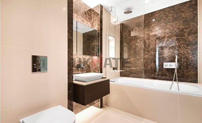 2 Bedroom Flat To Rent In Sherrin House, Warwick Lane, London, W14