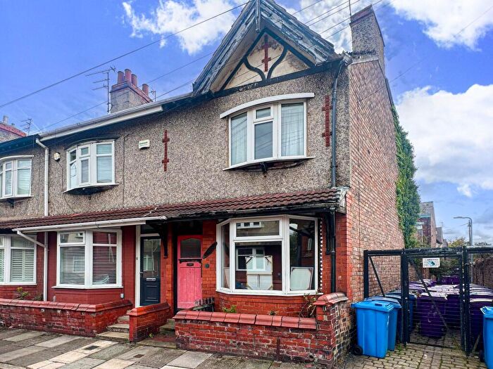 3 Bedroom End Of Terrace House For Sale In Barndale Road, Liverpool, L18