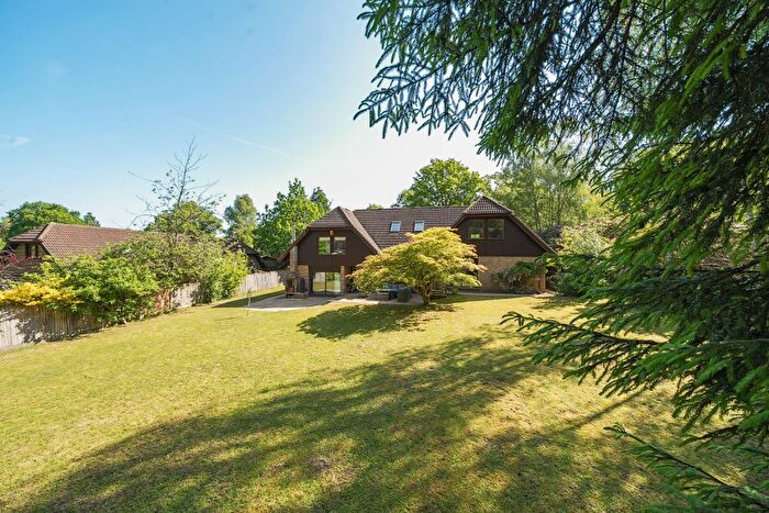 7 Bedroom Detached House For Sale In Ryst Wood Road, Forest Row, RH18