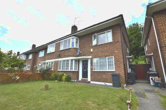 2 Bedroom Maisonette Flat To Rent In Brighton Road, South Croydon, CR2