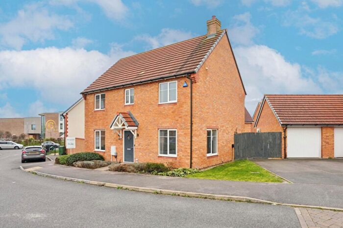 4 Bedroom Detached House For Sale In Cottongrass Road, Harwell, OX11