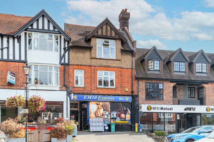 1 Bedroom Apartment To Rent In Station Road West, Oxted, RH8