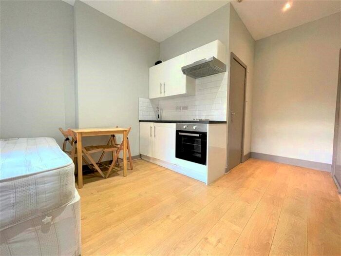 Studio To Rent In Iverson Road, West Hampstead, London, NW6