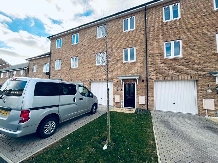 4 Bedroom Detached House To Rent In Underwood Close, Peterborough, PE3