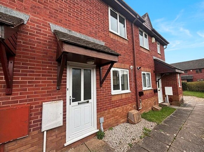 2 Bedroom House To Rent In Taylors Court, Tiverton, EX16