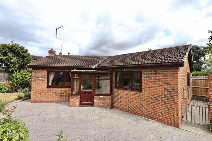 2 Bedroom Detached Bungalow For Sale In Hull Road, Woodmansey, Beverley, HU17