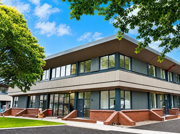1 Bedroom Flat To Rent In Fairview House, Basingstoke, RG23