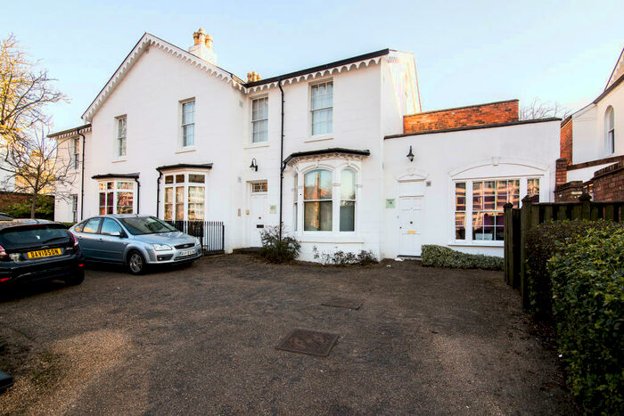 2 Bedroom Apartment To Rent In Saco House, Hagley Road, Edgbaston, Birmingham, B16