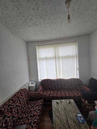 3 Bedroom Terraced House For Sale In Stovell Avenue, Manchester, M12