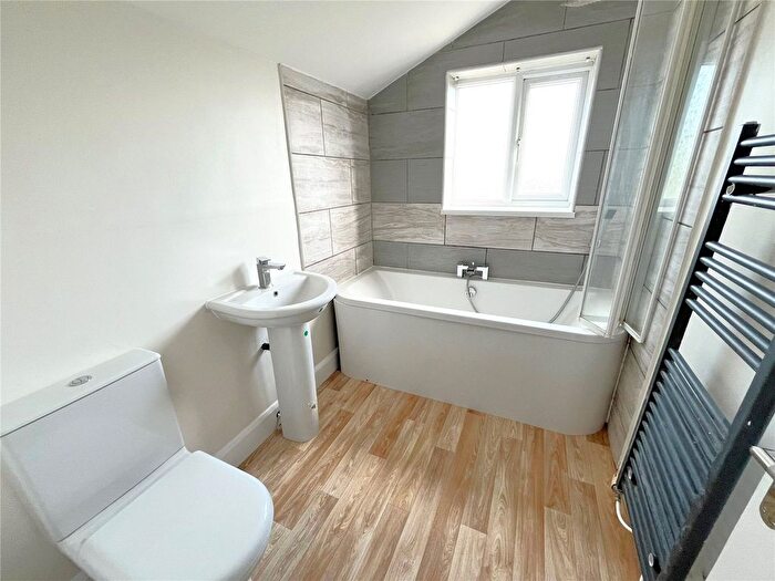 4 Bedroom Terraced House To Rent In Park Drive, Ilkeston, Derbyshire, DE7