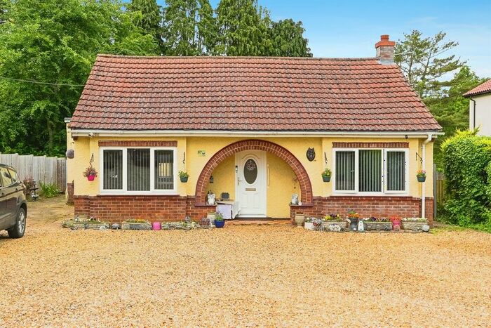 3 Bedroom Detached Bungalow For Sale In Gayton Road, Ashwicken, King's Lynn, PE32