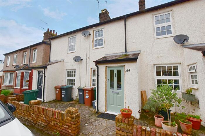 2 Bedroom Terraced House To Rent In Breakspeare Road, Abbots Langley, WD5