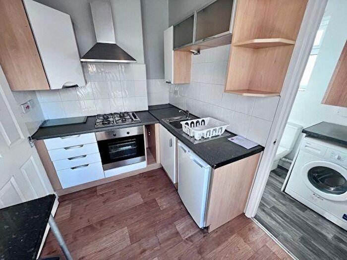 1 Bedroom Flat To Rent In Norton Lees Road Norton Lees Sheffield, S8