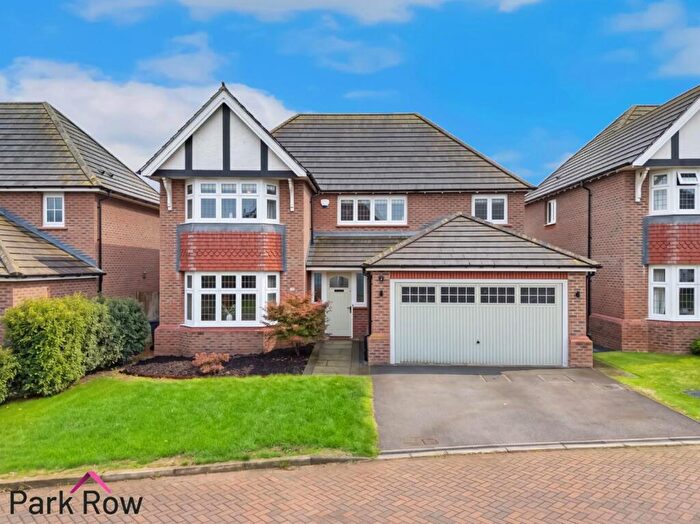 4 Bedroom Detached House For Sale In Bartlett Grove, Sherburn In Elmet, Leeds, LS25