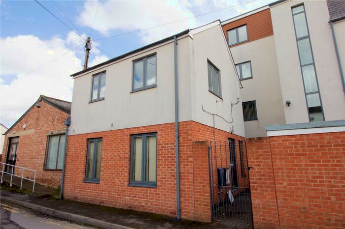 2 Bedroom Apartment To Rent In Gurney House, Cheltenham, Gloucestershire, GL52