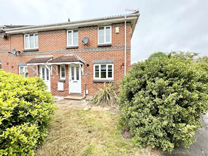 3 Bedroom House To Rent In Saffron Way, Whiteley, Fareham, PO15