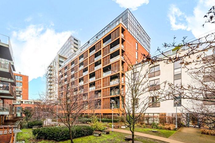 2 Bedroom Flat For Sale In Stanley Turner House, Barry Blandford Way, Bow, London, E3