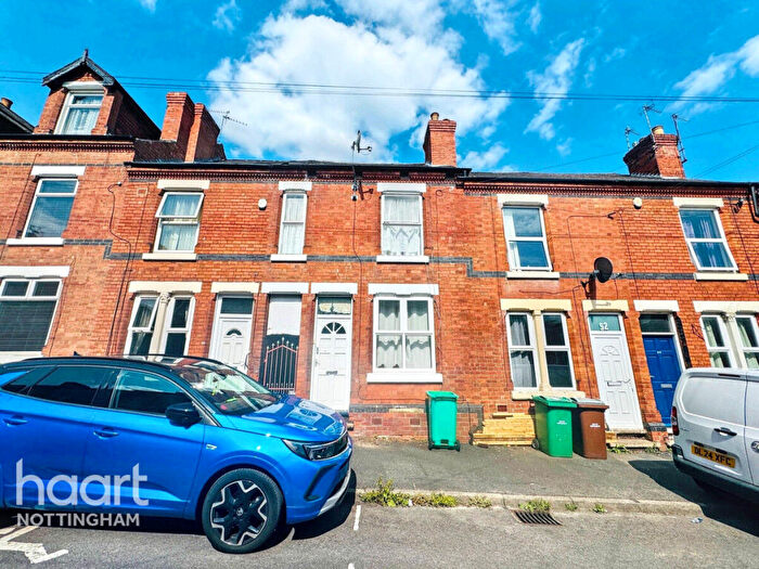 2 Bedroom Terraced House For Sale In Kentwood Road, Sneinton, NG2