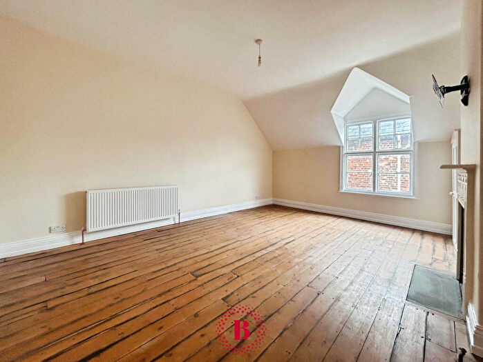 2 Bedroom Flat For Sale In High Street, Melton Mowbray, LE13