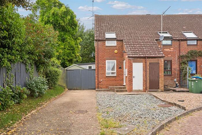 2 Bedroom End Of Terrace House For Sale In Gadsden Court, Stoke Hammond, Buckinghamshire, MK17