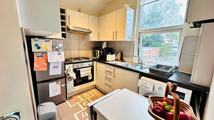 1 Bedroom Flat To Rent In Peel Road, Wembley, HA9