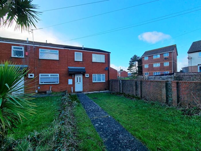 3 Bedroom End Of Terrace House For Sale In Claude Road, Barry, CF62