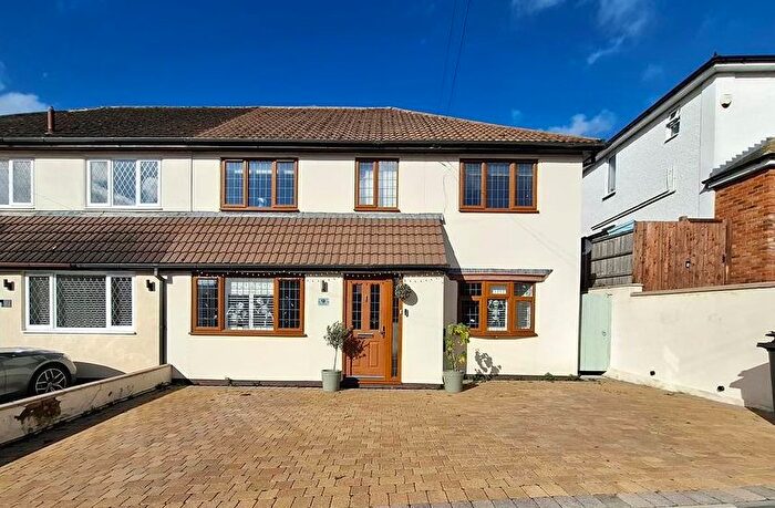 4 Bedroom Property To Rent In Seaton Road, Hemel Hempstead, HP3