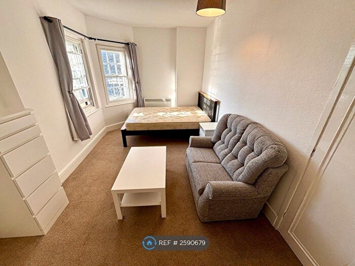 Studio To Rent In Maer Down, Bude, EX23