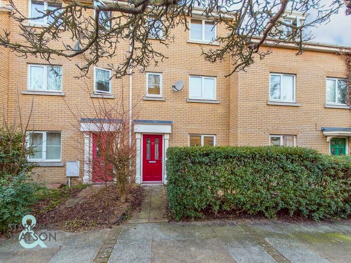 4 Bedroom Town House To Rent In Cutters Row, Norwich, NR3