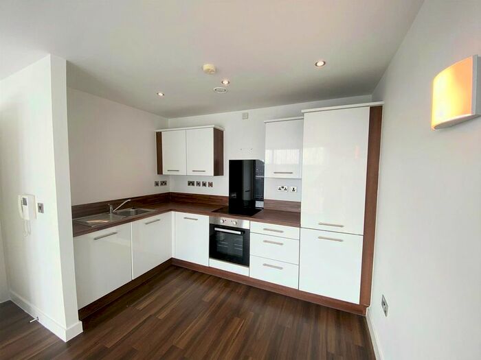 2 Bedroom Flat To Rent In Fitzwilliam Street, Barnsley, S70