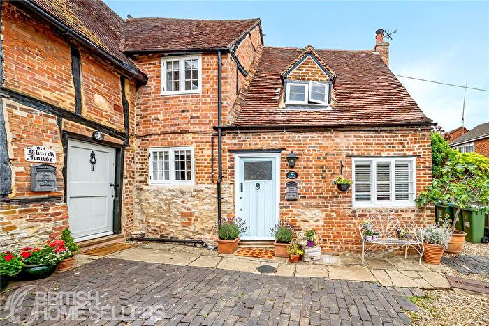 1 Bedroom Cottage For Sale In Aylesbury Road, Bierton, Aylesbury, Buckinghamshire, HP22