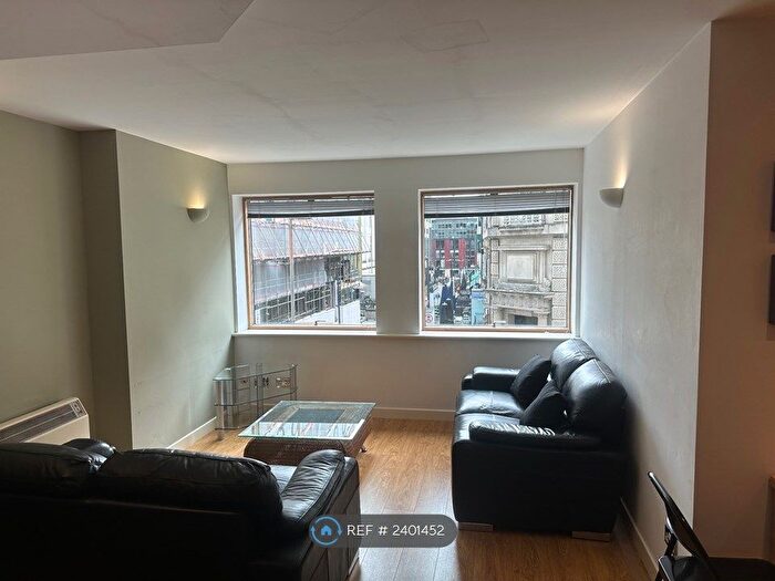 2 Bedroom Flat To Rent In Park Row, Leeds, LS1