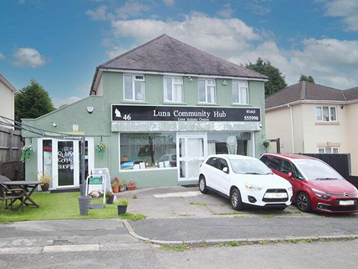 2 Bedroom Detached House For Sale In Brynamlwg, Pontyclun, CF72