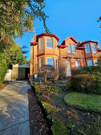 4 Bedroom Semi-Detached House For Sale In Castlepark Villas, Fairlie, KA29