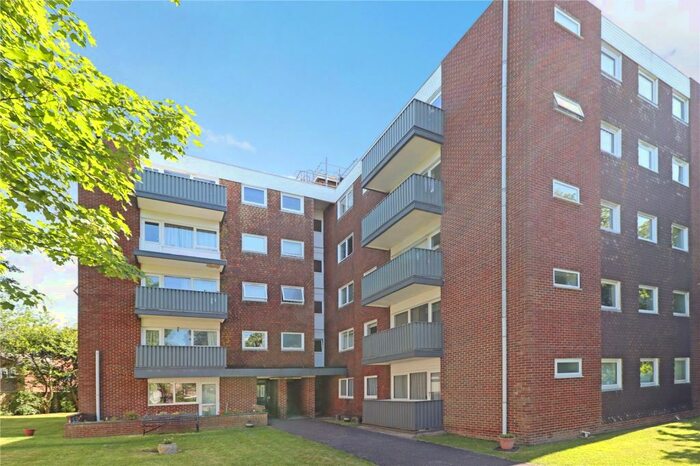 2 Bedroom Apartment To Rent In Silverdale Road, Burgess Hill, West Sussex, RH15