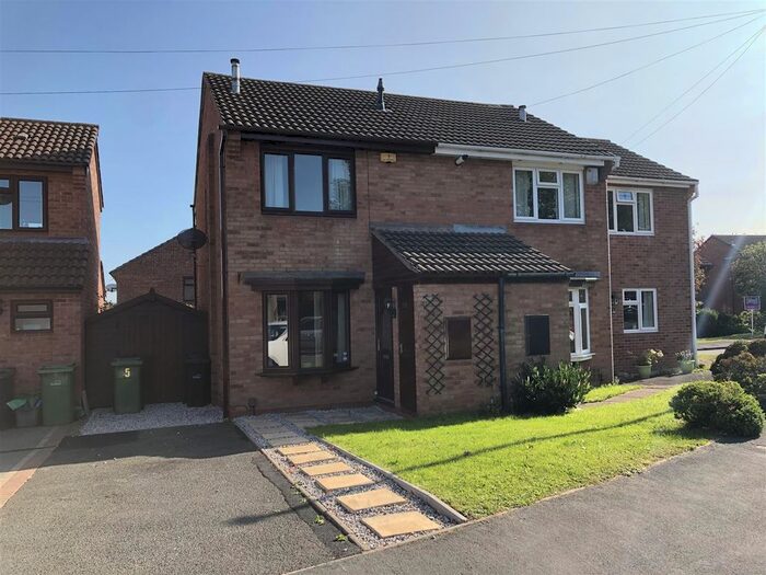 2 Bedroom Semi-Detached House To Rent In Willetts Drive, Halesowen, West Midlands, B63