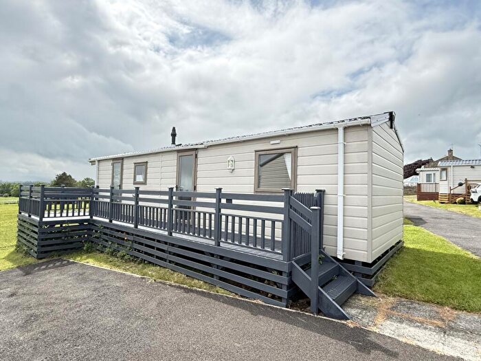 2 Bedroom Park Home For Sale In Fairview Holiday Park, Darlington Road, Barnard Castle, County Durham, DL12