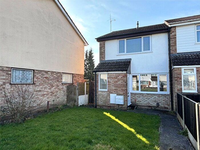 2 Bedroom End Of Terrace House To Rent In Glenfall, Yate, Bristol, Gloucestershire, BS37
